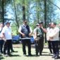  Brigjen TNI Ayi Supriatna, S.I.P., M.M., mendampingi Pejabat (Pj) Gubernur Aceh, Dr. Drs. Safrizal ZA, M.Si., dalam peninjauan dua venue yang akan digunakan untuk Pekan Olahraga Nasional (PON) XXI Aceh-Sumut 2024.Kamis (29/8/24)