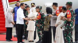 Pesawat Kepresidenan dengan tipe BBJ-2 nomor registrasi A-001 yang membawa Presiden dan Ibu Negara beserta rombongan mendarat di Bandara Sultan Iskandar Muda pada pukul 10.15 WIB.(09/09/2024).
