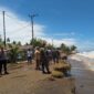 Puluhan personel TNI dari Kodim 0103/Aceh Utara telah dikerahkan untuk siaga di sepanjang pesisir pantai yang terdampak abrasi, Jumat (20/09/24),