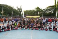 Mayor Jenderal TNI Niko Fahrizal, M.Tr. (Han), secara resmi menutup pertandingan bola basket antar pelajar SMA se-Provinsi Aceh  di Lapangan Blang Padang, Banda Aceh, pada Senin (9/12/2024).    