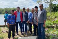 Muhammad Yusuf Kreh Kroh di damping Wakil Ketua I DPRK Pidie Jaya, Kevin Fahlevi Hasan, MM, bersama Wakil Ketua II Rusydi Abdullah, SE, dan Kabid Pengairan Dinas PUPR Pidie Jaya, Amir Hamzah Isa, ST, MT ,pastikan kondisi Waduk, di Trienggadeng,(17-1-2025) foto .ist