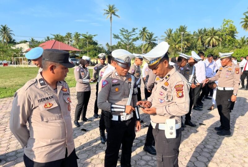 Tegas dan Berintegritas, Polres Pidie Jaya Gelar Razia HP Personel untuk Cegah Judi Online