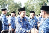 Wagub Fadhlullah Pimpin Apel Perdana di Kantor Gubernur Aceh