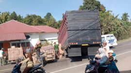 Laka Lantas tunggal  di Jalan Banda Aceh-Medan, Keude Ulee Glee, Kecamatan Bandar Dua, Kabupaten Pidie Jaya, Kamis (20/2/2025) foto.ist