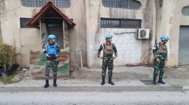  Brigade Infanteri (Brigif) 25/Siwah, Kodam Iskandar Muda, yang tergabung dalam Satgas MPU TNI Kontingen Garuda (KONGA) XXV-P/UNIFIL, melaksanakan kegiatan Temporary Check Point (TCP) 101 di wilayah Indbatt Area, Lebanon, pada Jumat (7/2/2025). 