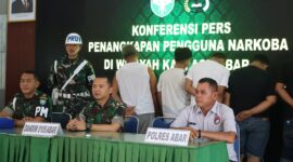 Tim gabungan dari Intel Kodam Iskandar Muda berhasil menangkap enam orang yang diduga sebagai pengedar dan pengguna narkoba dalam kegiatan yang digelar di tiga lokasi berbeda di Kabupaten Aceh Barat, 