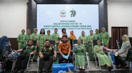 Persit Kartika Chandra Kirana, Persit KCK PD Iskandar Muda menggelar kegiatan bakti sosial berupa donor darah di Gedung Malahayati, lantai 2, Kodam Iskandar Muda. Jumat (21/2/25)