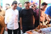 Kunjungi Pasar Ramadhan Cemerleng Kota Banda Aceh, Ini Pesan Wagub Kepada Pelaku Usaha
