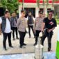 Kapolres Pidie Jaya AKBP Ahmad Faisal Pasaribu, S.H., S.I.K., M.H. melakukan inspeksi mendadak (sidak) ke Pasar Keude Luengputu dan SPBU Paru Cot di Kecamatan Bandar Baru, Kabupaten Pidie Jaya, Rabu (19/3).foto.ist.