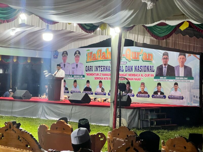 Bupati Pidie Jaya, H. Sibral Malasyi, MA., S.Sos., M.E  ., bersama (Forkopimda) Pidie Jaya, menghadiri Haflah Al-Qur’an Akbar berlangsung pada Rabu malam (26/3/2025) foto.ist