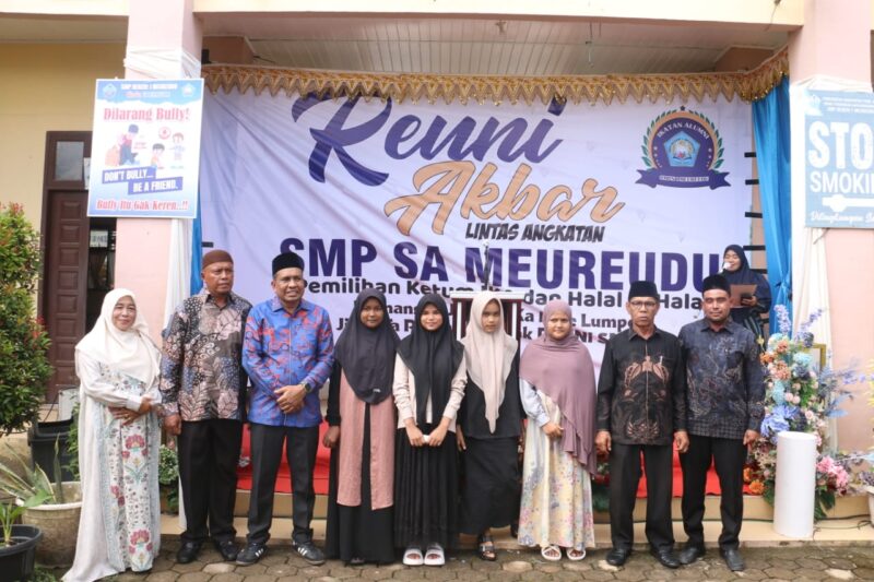 Wakil Bupati Pidie Jaya Hasan Basri ST MM Hadiri Reuni Akbar Lintas Angkatan Ikatan Alumni SMP Negeri 1 Meureudu. Sabtu (5/4/2025). Foto.Ist