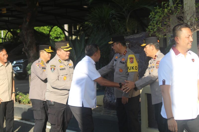 Kapolda Aceh Gelar Halalbihalal dengan Personel pada Hari Pertama Kerja Usai Lebaran