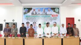 Bupati Pidie Jaya dan Wakil Bupati H Sibral Malasyi MA, S.Sos, ME dan Hasan Basri ST MM mengucapkan selamat atas terpilihnya  Tgk.H. Muniruddin, S.Sos., (Waled kiran) Sebagai Ketua Tastafi Pidie Jaya Periode 2025 s/d 2030 Ketua TASTAFI Kabupaten  Pidie Jaya. Kamis (10 April 2025).