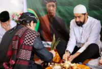 Gubernur Aceh, Muzakir Manaf, dalam peringatan Haul ke-4 (Alm) Abu H.Usman Nurul Fauzi (Abu Usman Pedeung), di Komplek Pesantren Darul Aman, Gp. Peulantue, Kec. Kuala Bubon, Aceh Berat, Kamis, 17/4/2025