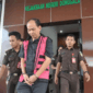  Kejaksaan Negeri (Kejari) Kabupaten Donggala menetapkan satu orang tersangka dalam dugaan tindak pidana korupsi proyek peningkatan ruas jalan di Desa Mbulava, Kecamatan Rio Pakava, Kabupaten Donggala, Sulawesi Tengah. Kerugian negara akibat dugaan korupsi ini diperkirakan mencapai Rp500 jut