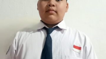 Aku dan Bayangan Diri