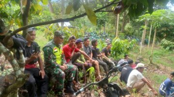 Eratkan Silaturahmi Babinsa Koramil 09/Putri Betung Laksanakan Komsos bersama warga binaan