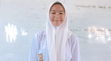 SEMENJAK MAMA DAN PAPA KU BERPISAH