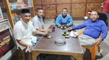 Bincang Hangat di Warkop Reda Kuning 2: Ridwan Tamara dan Sang Reporter Bahas Ekonomi Kerakyatan Petani di Kutacane