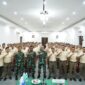 sebanyak 156 orang lulusan Aparatur Sipil Negara Angkatan Darat (ASN AD) Tahun Anggaran 2024 dalam sebuah kegiatan yang berlangsung pada Kamis (19/6/2025), bertempat di Markas Ajendam IM, Banda Aceh.