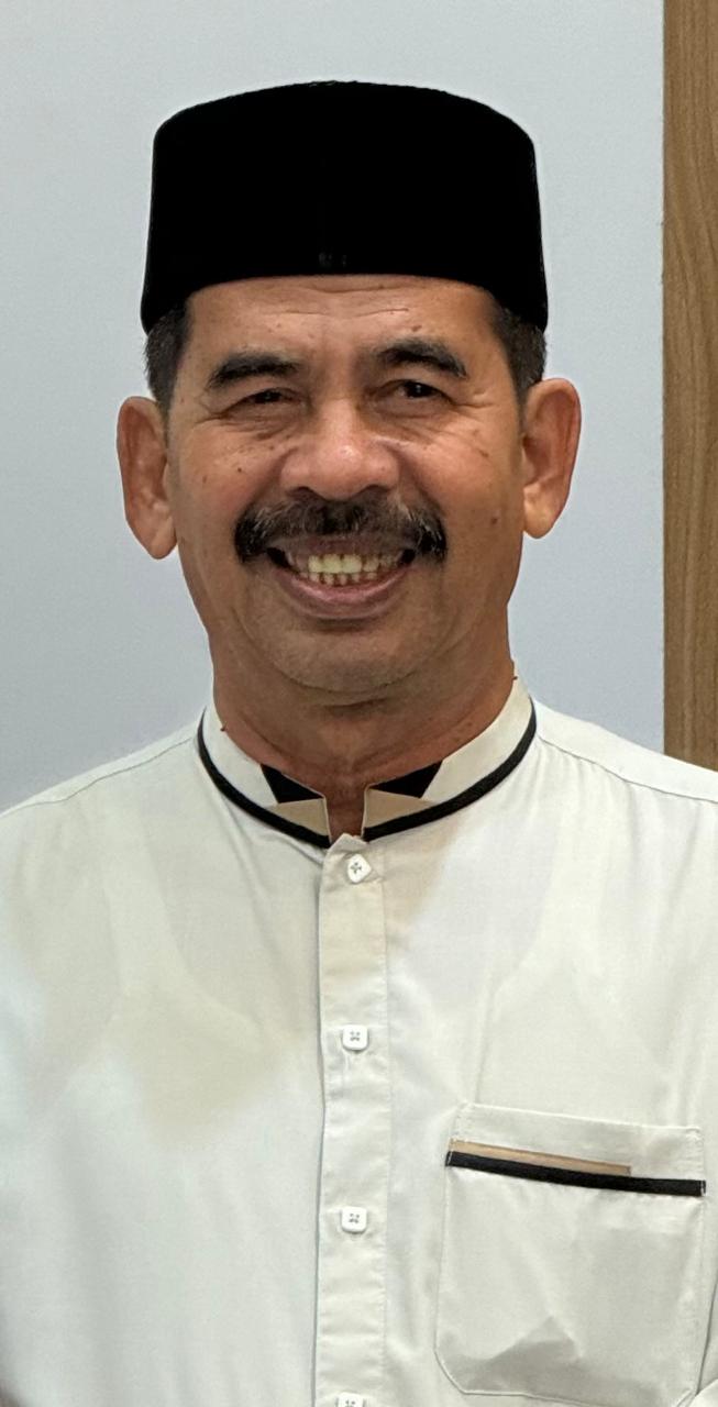 Tgk. H. Munir . A Jalil ( Waled Cot Lipah- Ulim)