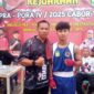 Petinju andalan Aceh Besar, DJbC, sukses melaju ke babak final cabang olahraga tinju pada ajang Pra-PORA 2025 yang digelar di Banda Aceh. jumat 11/07/2025