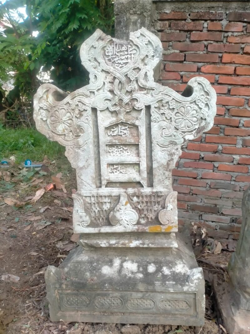 Berziarah Ke Makam Era Kesultanan Aceh Darussalam Zaman Sultan Sayyidil Al Mukammil (1589-1604 M) di Gampong Siron Aceh Besar
