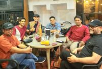 Tulisan di foto :
Pengurus DPTW PKS Aceh 2025 - 2030 bersama Nasir Jamil Anggota DPR RI