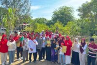 Hari Kemerdekaan, Anak-anak Ujong Batee Dapat Akta Kelahiran.(Foto:Ist)