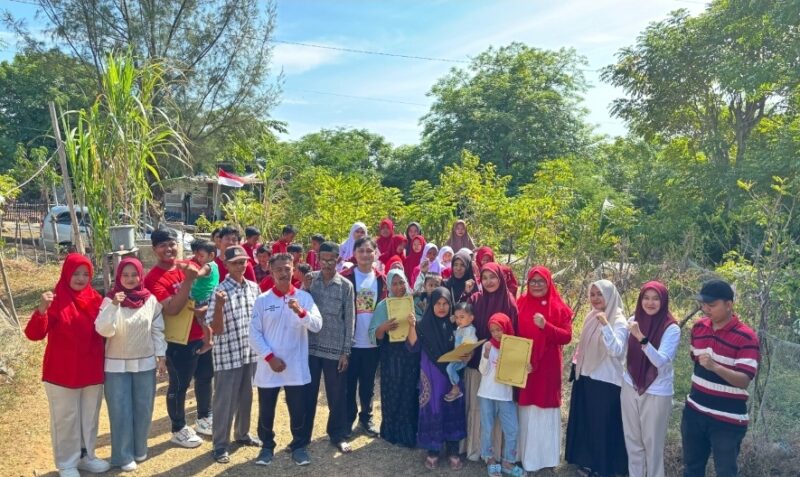 Hari Kemerdekaan, Anak-anak Ujong Batee Dapat Akta Kelahiran.(Foto:Ist)