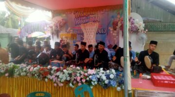 Sabtu, Maulid Nabi di Desa Blang Awe Berjalan Aman Meski Diguyur Hujan