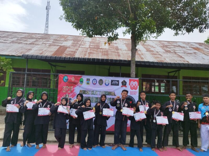 PERISAI PUTIH ATJEH, Membagikan sertifikat dan medali Juara APN CUP 2 DI BANDUNG TAHUN 2025 Tingkat Nasional.