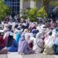 Aksi Protes Ratusan Nakes RSUDZA: Pertanyakan Pemotongan Jasa Medis Sepihak