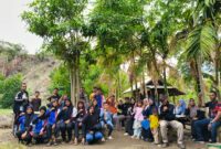 Keluarga Besar PERISAI PUTIH ATJEH Tauring bersama ke bukit siron.