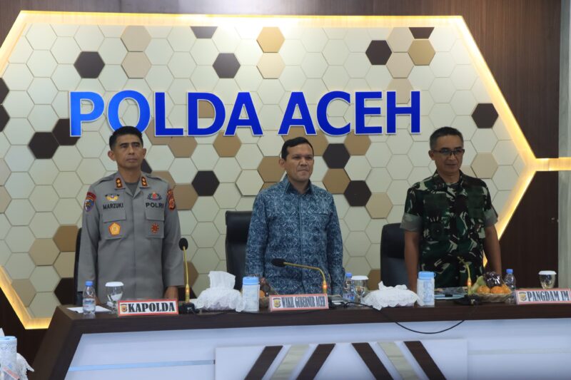 Kapolda Bersama Pemangku Kepentingan di Aceh Deklarasi Green Policing