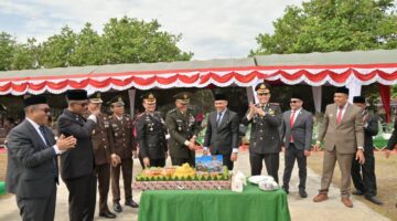 Kapolres Pidie Jaya bersama Forkopimda Pidie dan Pidie Jaya, Hadiri Upacara HUT TNI ke-80, Wujud Sinergi TNI–Polri