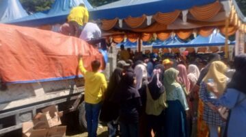 Golkar Rayakan HUT ke-61 di Aceh Tenggara, Ribuan Warga Antusias Serbu Pasar Murah