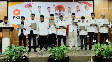 Kukuhkan Pengurus PKS Bener Meriah, Kasibun Ingatkan Lima Rumah Perjuangan PKS