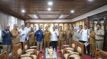 Fadhlullah Dorong Uji Laik Fungsi Tol Padang Tiji–Seulimuem Rampung November
