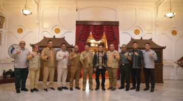 Wagub Aceh Fadhlullah Ramah Tamah dengan Kepala BNPB, Bahas Kesiapsiagaan Bencana