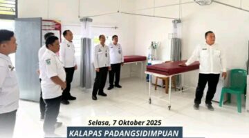 Kalapas Padangsidimpuan Cek Kondisi Ruang Rawat Klinik Lapas