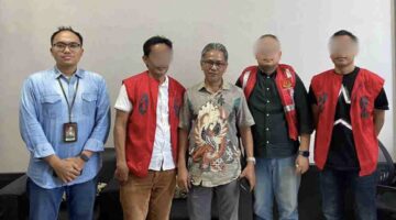 Kejaksaan Negeri (Kejari) Palu resmi menetapkan tiga orang tersangka dalam kasus dugaan korupsi dana penyertaan modal Pemerintah Kota (Pemkot) Palu kepada Perusahaan Umum Daerah (Perumda) Kota Palu pada tahun anggaran 2023–2024. FOTO : IST