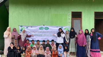 Edukasi Ceria, Kegiatan PIK-M Syifaul Qulub dan HMJ BKI IAIN Langsa Bersama Anak-anak Desa Kaloy