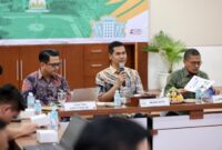 Sekretaris Daerah Aceh, M. Nasir, S.IP., MPA., bersama Kasatgas Koordinasi dan Supervisi Wilayah I KPK-RI, Harun Hidayat, memimpin Rapat Koordinasi Monitoring dan Evaluasi MCP Pemerintah Aceh yang diikuti para Kepala Biro dan SKPA, di Ruang Rapat Potda I, Kamis (23/10/2025).