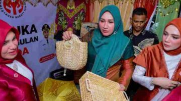 Dekranasda Aceh Dorong Kriya dan Wastra Lokal Naik Kelas, Kak Na Serukan Inovasi Perajin