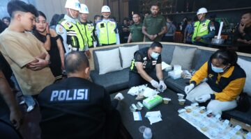 Cegah Peredaran Narkoba, Polda Sumut dan TNI Gelar Razia Humanis di THM Black Owl Medan