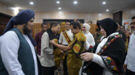 Menteri Kebudayaan Fadli Zon tiba bersama Ustadz Derry Sulaiman yang juga dijadwalkan berpartisipasi dalam rangkaian kegiatan keagamaan di Kota Banda Aceh.