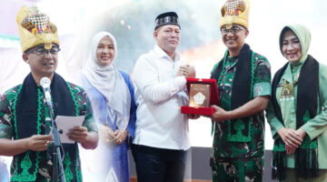 Mayor Jenderal TNI Joko Hadi Susilo, S.I.P., didampingi Ketua Persit Kartika Chandra Kirana Daerah Iskandar Muda, Ny. Tri Joko Hadi Susilo, melaksanakan kunjungan silaturahmi dengan Bupati Aceh Utara, H. Ismail A. Jalil, S.H., M.M., dan Wali Kota Lhokseumawe, Dr. Sayuti Abubakar, S.H., M.H., di Pendopo Bupati Aceh Utara, Jumat (07/11/2025).