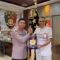  Irjen Pol. Marzuki Ali Basyah menerima audiensi dari Komisi Nasional Hak Asasi Manusia Republik Indonesia (Komnas HAM RI) Perwakilan Aceh yang dipimpin Kepala Sekretariat, Sepriady Utama, di Ruang Kerja Dirreskrimum Polda Aceh, Kamis, 6 November 2025.