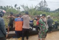  Koramil 11/Kluet Tengah Kodim 0107/Aceh Selatan, Kodam Iskandar Muda bersama tim gabungan dari BPBD Aceh Selatan, Polsek Kluet Tengah, serta masyarakat setempat bergerak cepat menuju lokasi banjir untuk melakukan penanganan darurat dan membantu warga terdampak. 